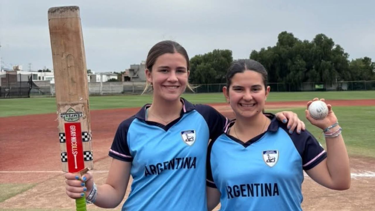 Francesca Galan's 5-Fer Helps Argentina Women to Dominant 165-Run Win Over Mexico