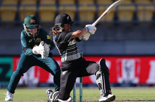 Sophie Molineux Targets New Heights for Australia as Amelia Kerr Backs New Zealand's Fresh Start