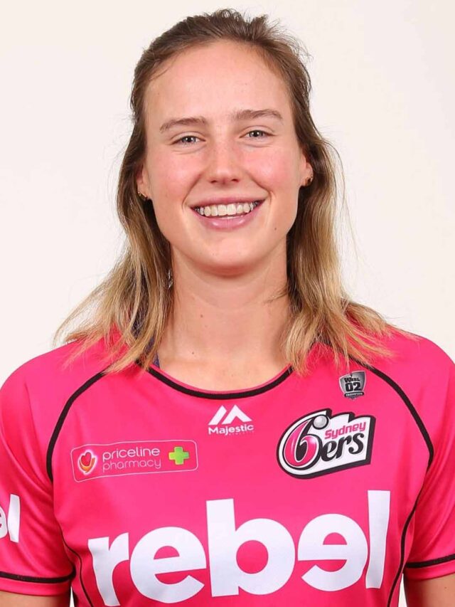 In Pictures: Ellyse Perry Through the Years with Sydney Sixers