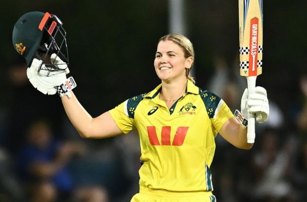 Georgia Voll's Unbeaten 131 Powers Australia Women to 9-Wicket Win Over Bangladesh