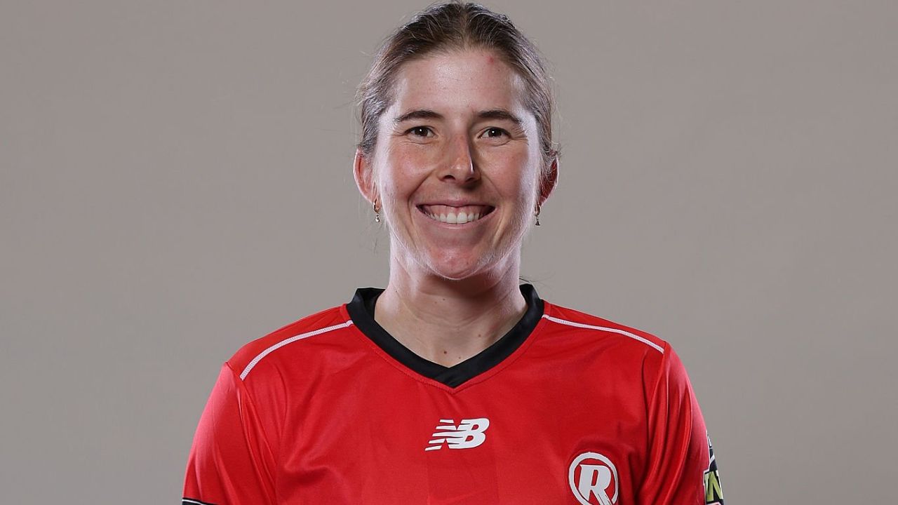Georgia Wareham Reaches 100 WBBL Appearances for Melbourne Renegades