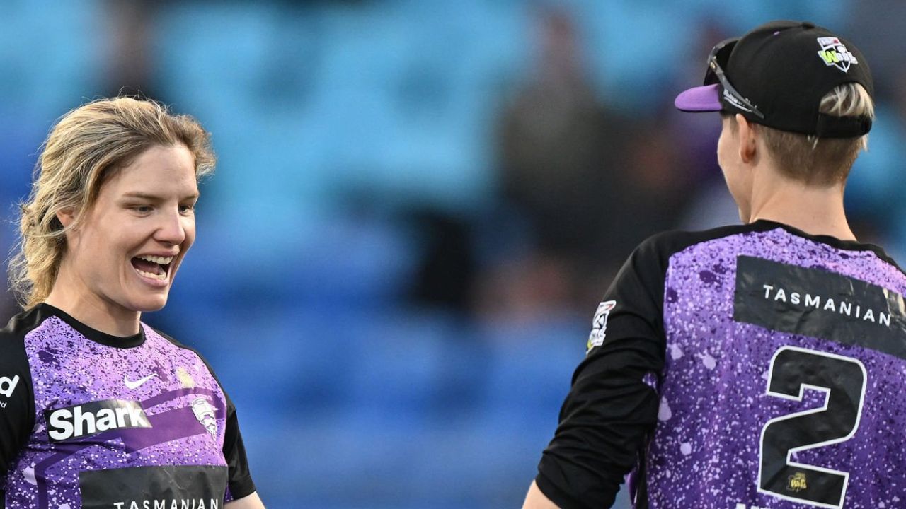Nicola Carey Named Hobart Hurricanes Captain for WBBL 12 After Elyse Villani's Retirement