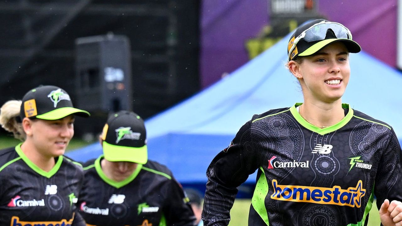 WBBL 12 Preview: Sydney Thunder Squad, Key Players, Fixtures and Title Prospects